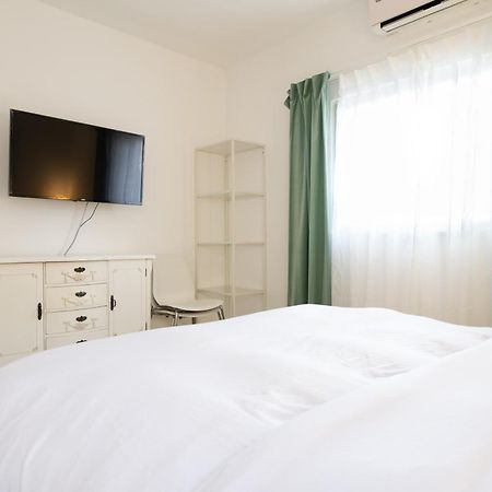 Yagen Boutique Apartments Haifa Pokoj fotografie